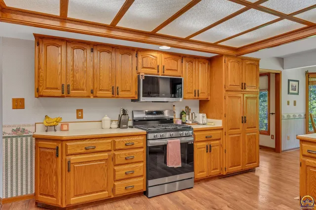 $634,900 | 4848 Southeast 53rd Street, Berryton, KS 66409