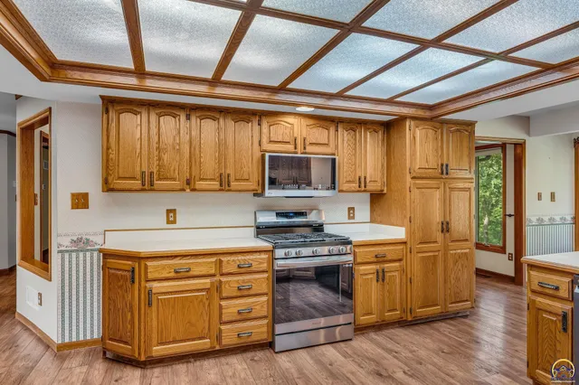 $634,900 | 4848 Southeast 53rd Street, Berryton, KS 66409