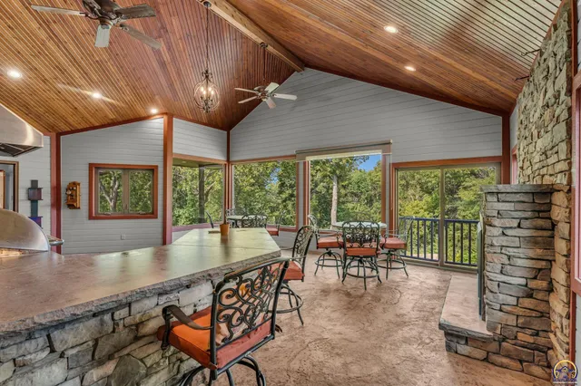 $634,900 | 4848 Southeast 53rd Street, Berryton, KS 66409