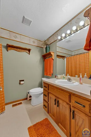 $634,900 | 4848 Southeast 53rd Street, Berryton, KS 66409