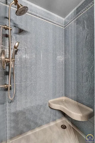 $634,900 | 4848 Southeast 53rd Street, Berryton, KS 66409