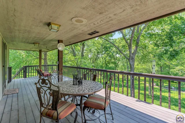 $634,900 | 4848 Southeast 53rd Street, Berryton, KS 66409