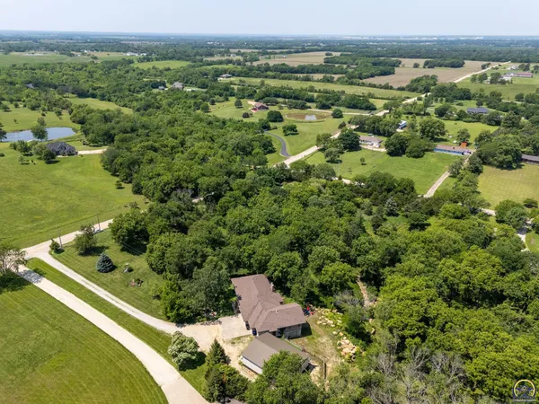 $629,900 | 4848 Southeast 53rd Street, Berryton, KS 66409