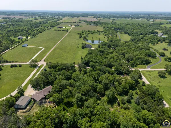 $629,900 | 4848 Southeast 53rd Street, Berryton, KS 66409