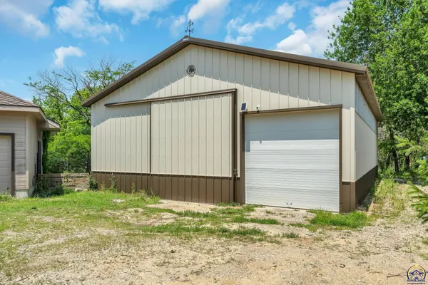 $629,900 | 4848 Southeast 53rd Street, Berryton, KS 66409