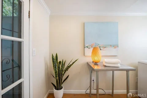 $1,095,000 | 548 37th Street, Oakland, CA 94609