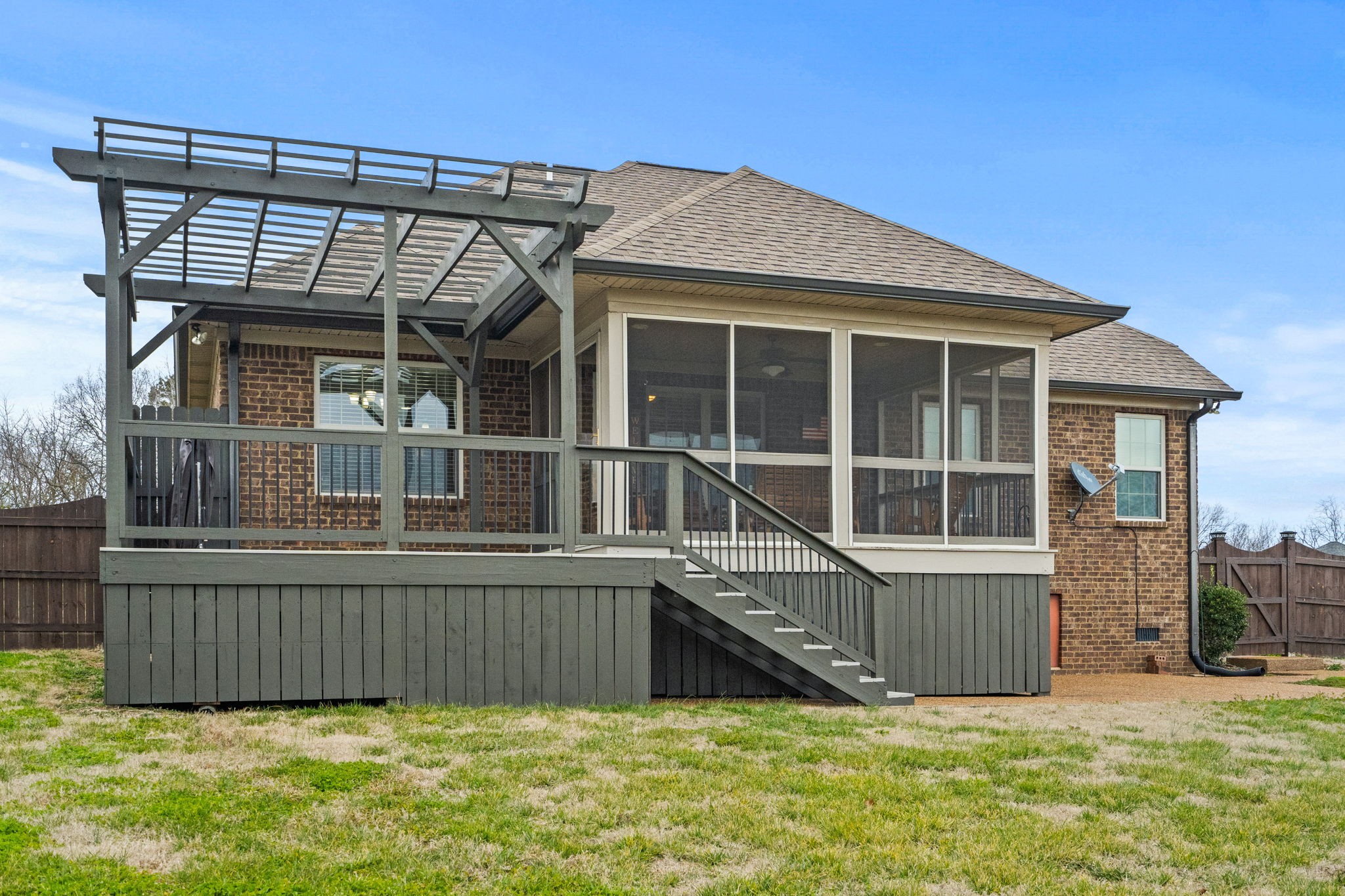 48 Harbor Pointe Lebanon, TN 37087 - Photo 26 of 28 a view of a house with wooden fence