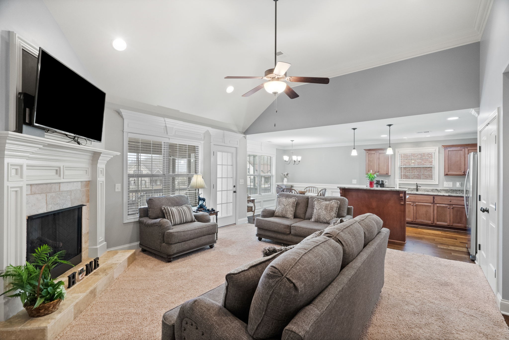 48 Harbor Pointe Lebanon, TN 37087 - Photo 9 of 28 a living room with furniture fireplace and flat screen tv