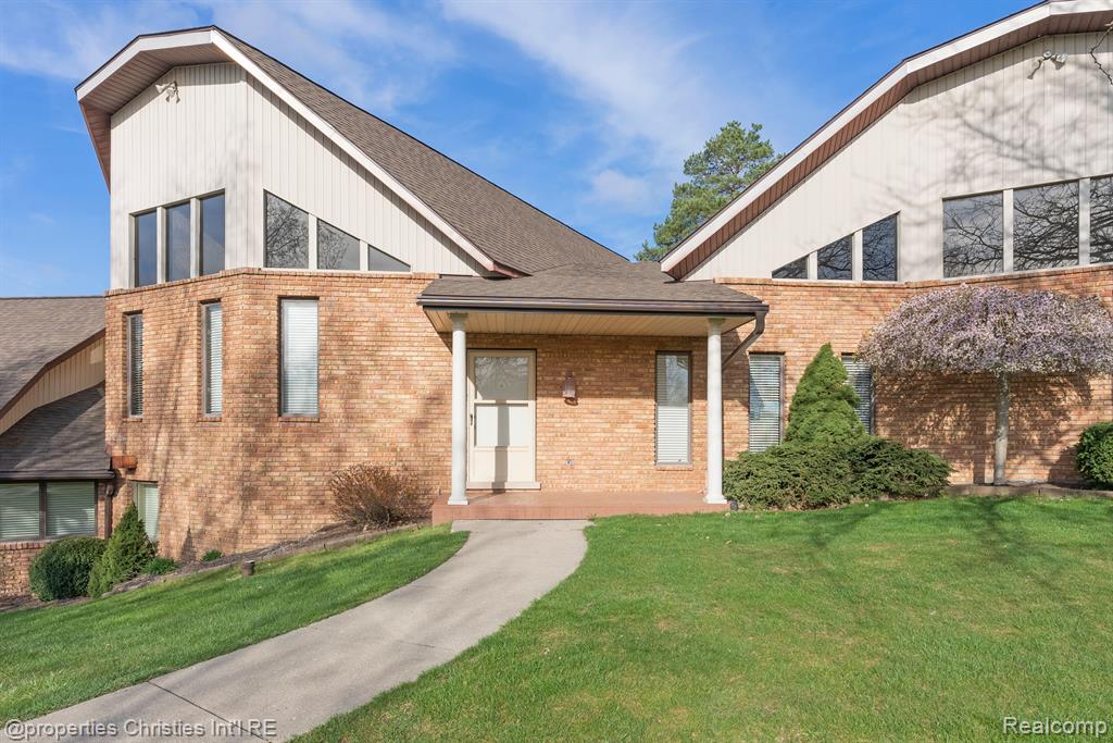 17521 31 Mile Road Ray, MI 48096 - Photo 2 of 80