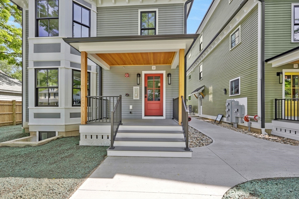 14 Garfield Street, Unit A3 Northampton, MA 01062 - Photo 5 of 42