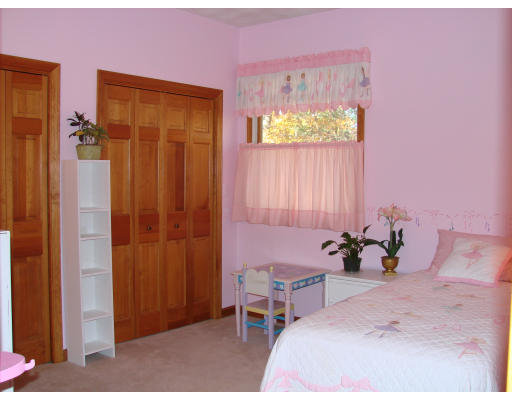 5 Maplewood Road Middleton, MA 01949 - Photo 11 of 18 Gallery Image 11