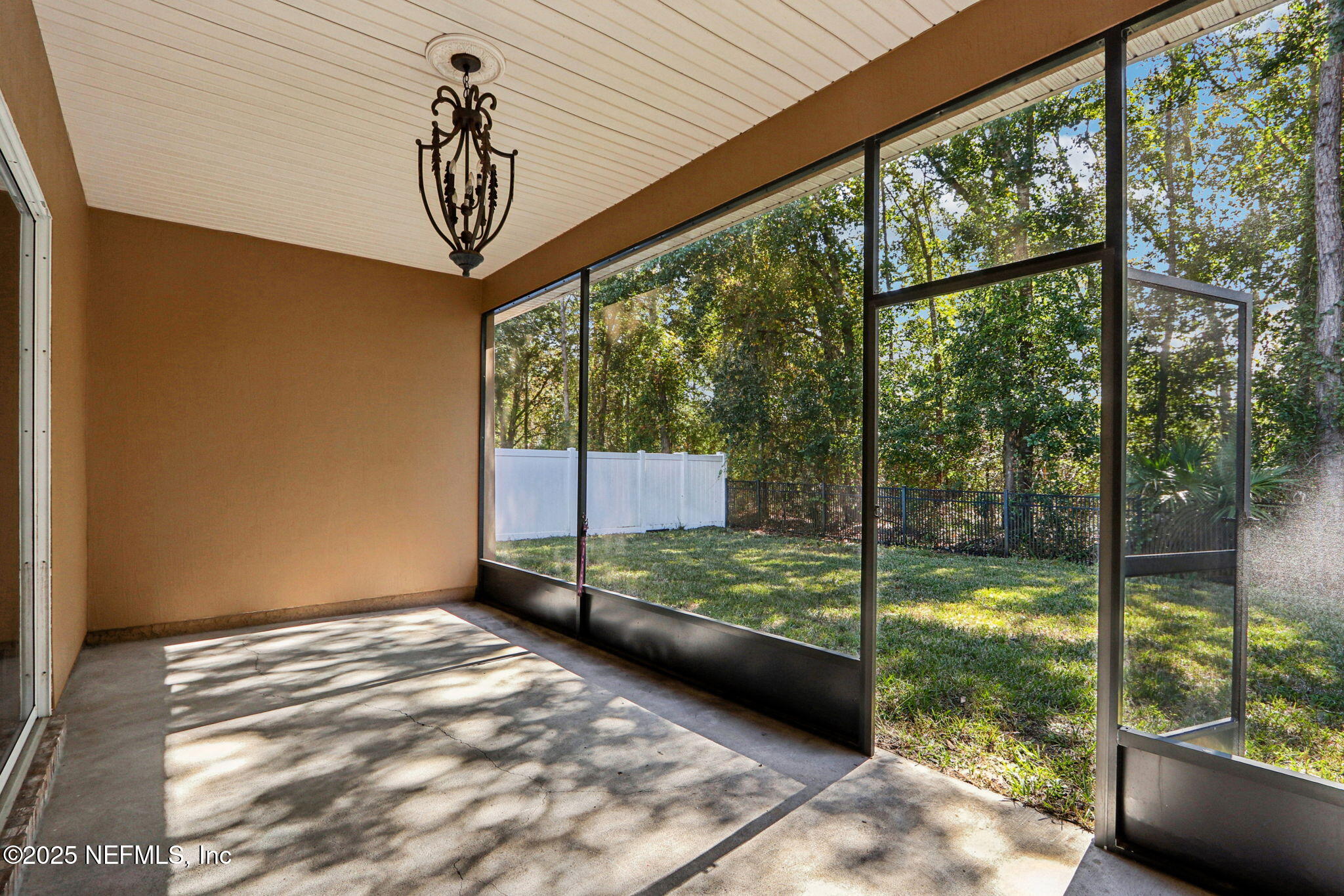 4054 Trail Ridge Road Middleburg, FL 32068 - Photo 17 of 48 a view of an empty room and window