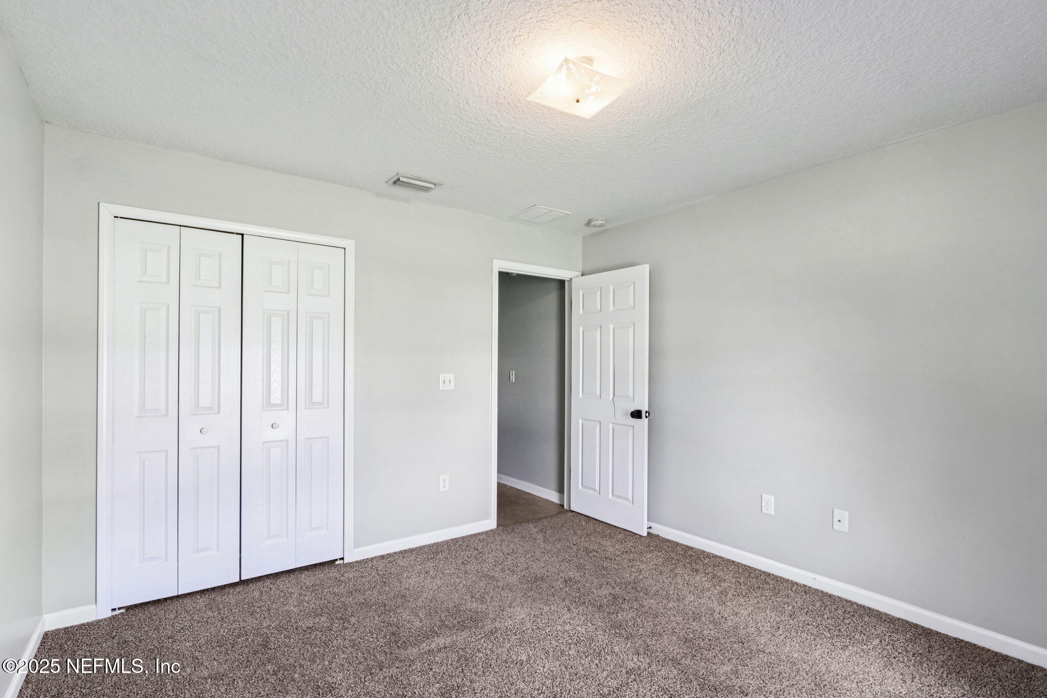 4054 Trail Ridge Road Middleburg, FL 32068 - Photo 28 of 48 a view of an empty room