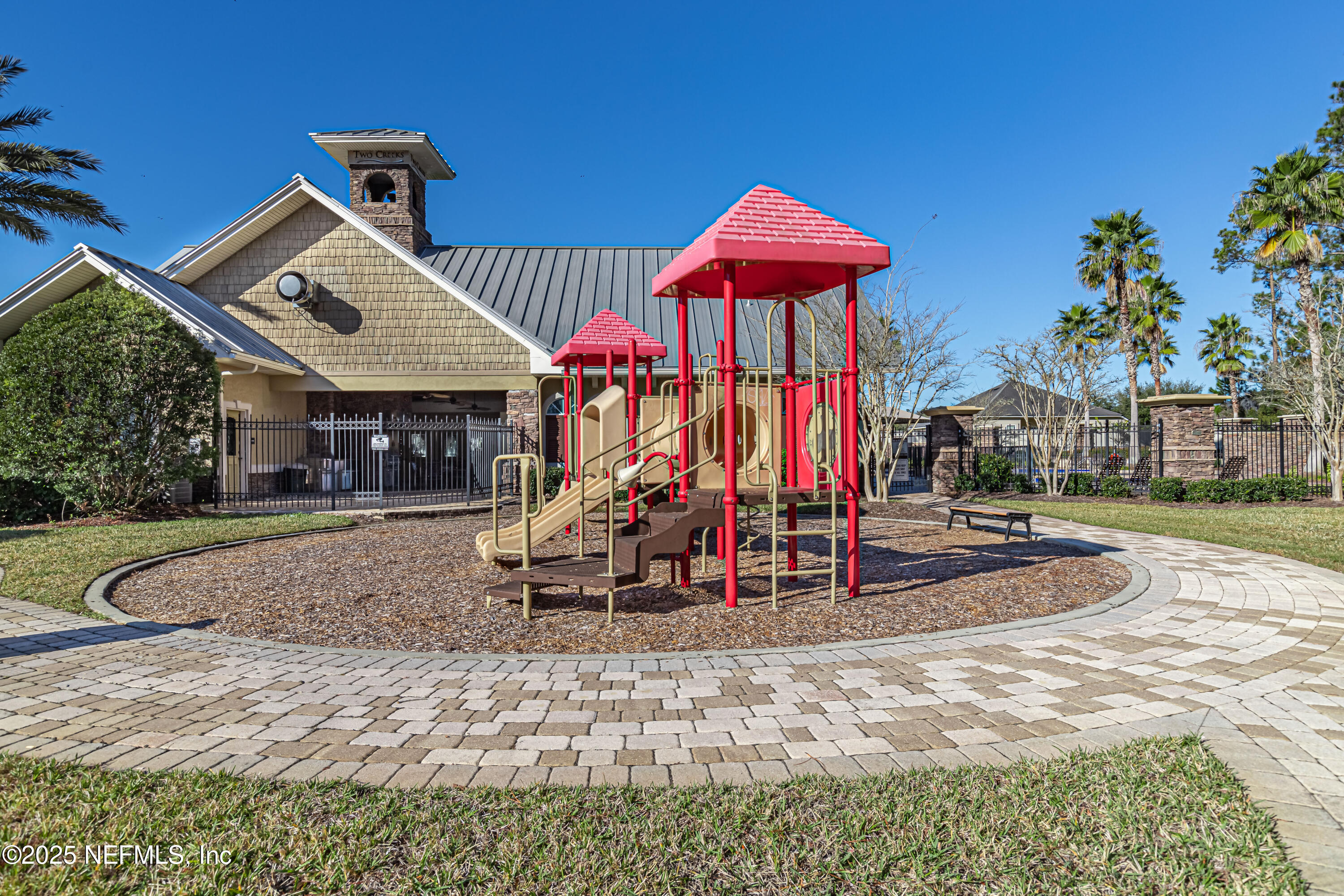 4054 Trail Ridge Road Middleburg, FL 32068 - Photo 41 of 48 a view of outdoor space with seating