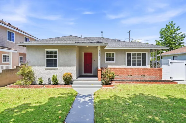 $919,900 | 5809 East Scrivener Street, Long Beach, CA 90808