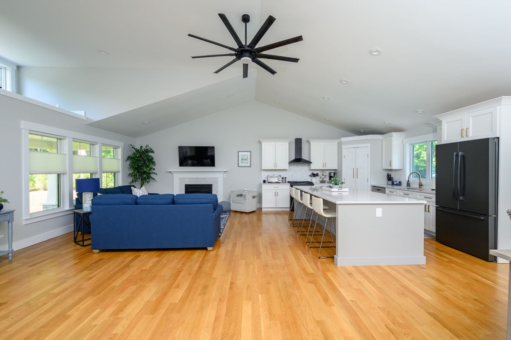 14 Valley Brook Road Barnstable, MA 02632 - Photo 8 of 41