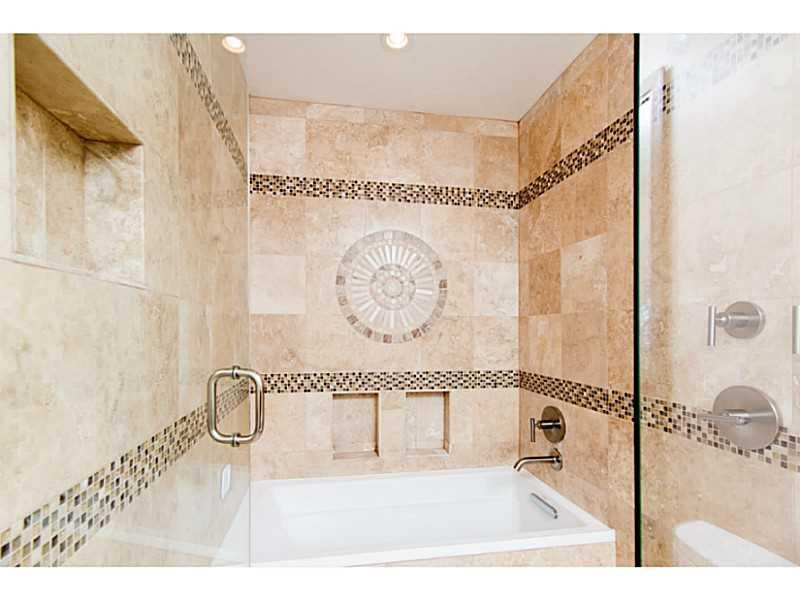 67 Hickory Road, Unit 67 Hollywood, FL 33021 - Photo 27 of 34 Exterior Front.