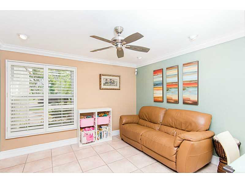 67 Hickory Road, Unit 67 Hollywood, FL 33021 - Photo 10 of 34 Exterior Front.