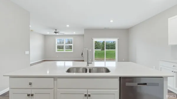 $320,350 | 673 Chellberge Pass, New Haven, IN 46774
