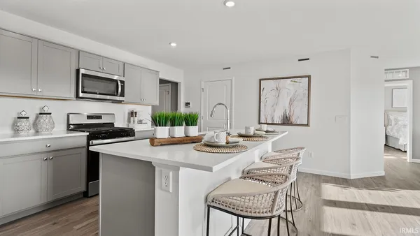 $320,350 | 673 Chellberge Pass, New Haven, IN 46774