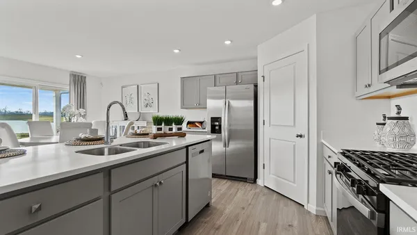 $320,350 | 673 Chellberge Pass, New Haven, IN 46774