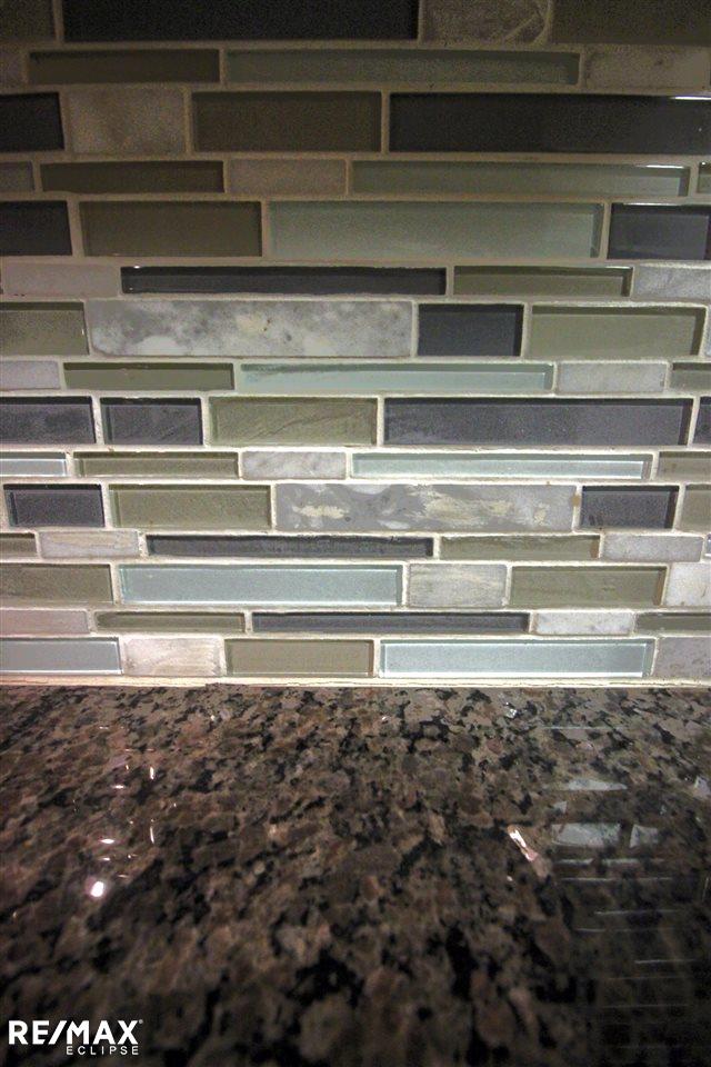 774 Cobblestone Drive Rochester, MI 48309 - Photo 7 of 33 31311281-6.JPG