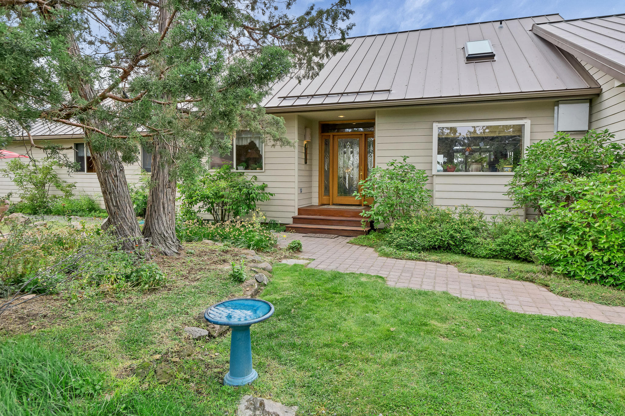 65764 Tweed Road Bend, OR 97703 - Photo 6 of 54 DSC08849
