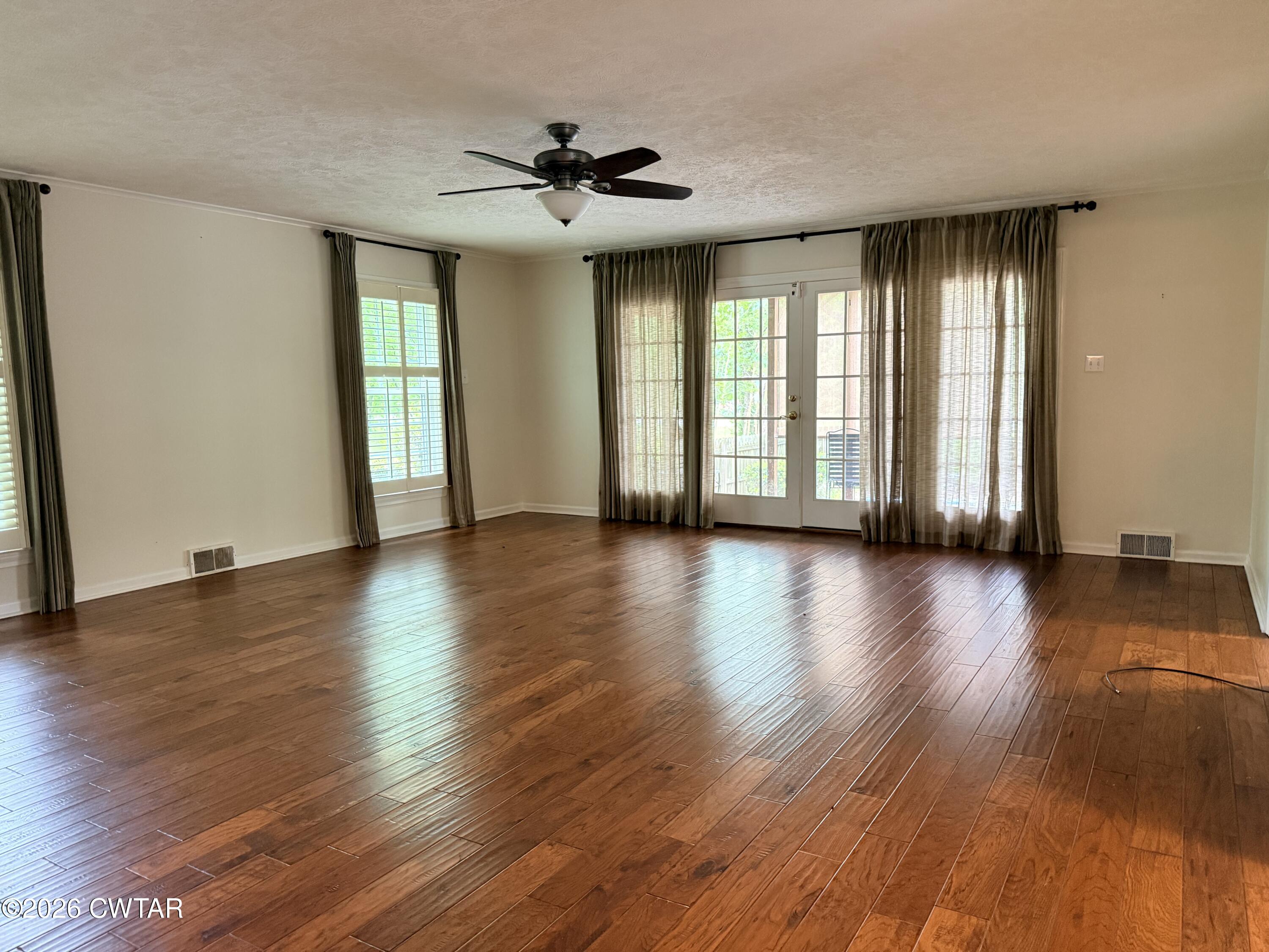 261 Lackey Lane Ripley, TN 38063 - Photo 15 of 46 Sunroom