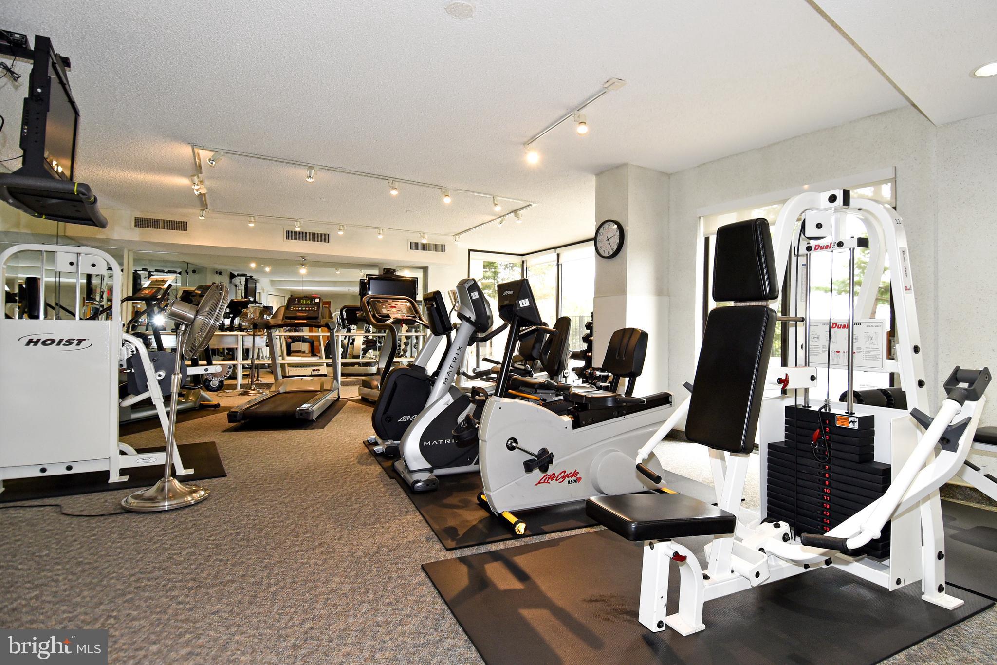 1101 South Arlington Ridge Road, Unit 903 Arlington, VA 22202 - Photo 55 of 66 Fitness Center on Level P1
