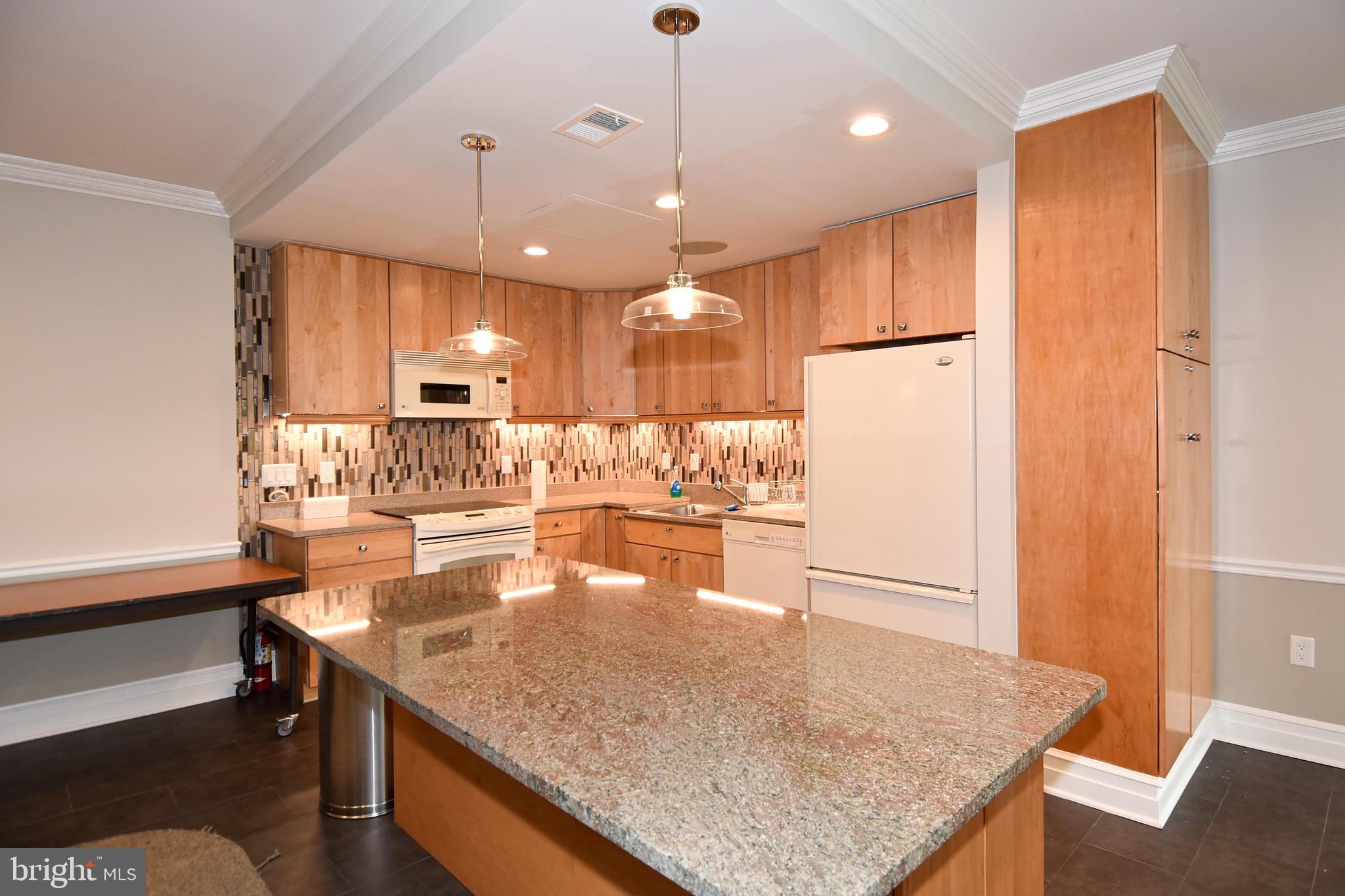 1101 South Arlington Ridge Road, Unit 903 Arlington, VA 22202 - Photo 57 of 66 Party Room for Rent and for Community Events