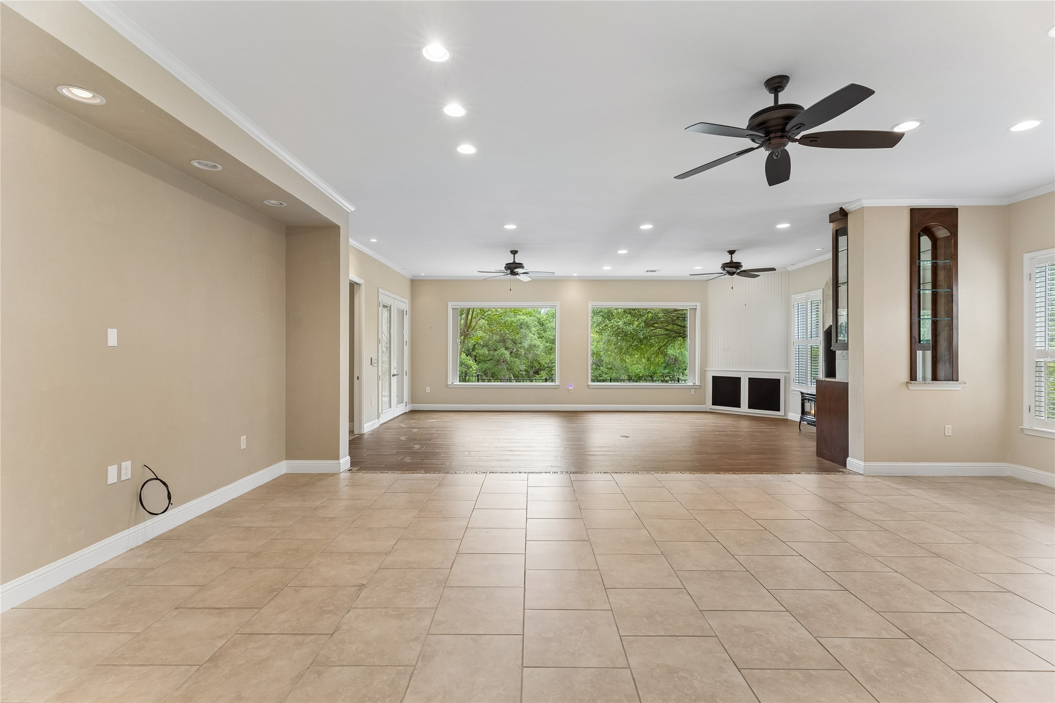 109 Crystal Springs Drive Georgetown, TX 78633 - Photo 6 of 29 open living.