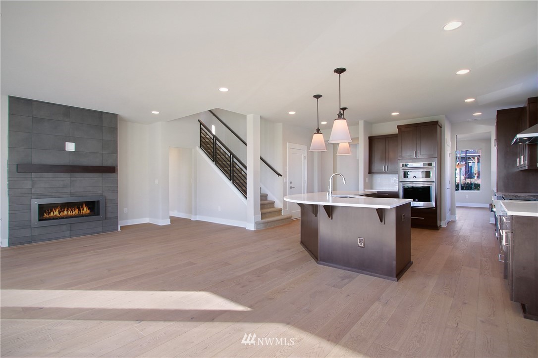 6133 Northeast 2nd Street Renton, WA 98059 - Photo 9 of 25 Gallery Image 9