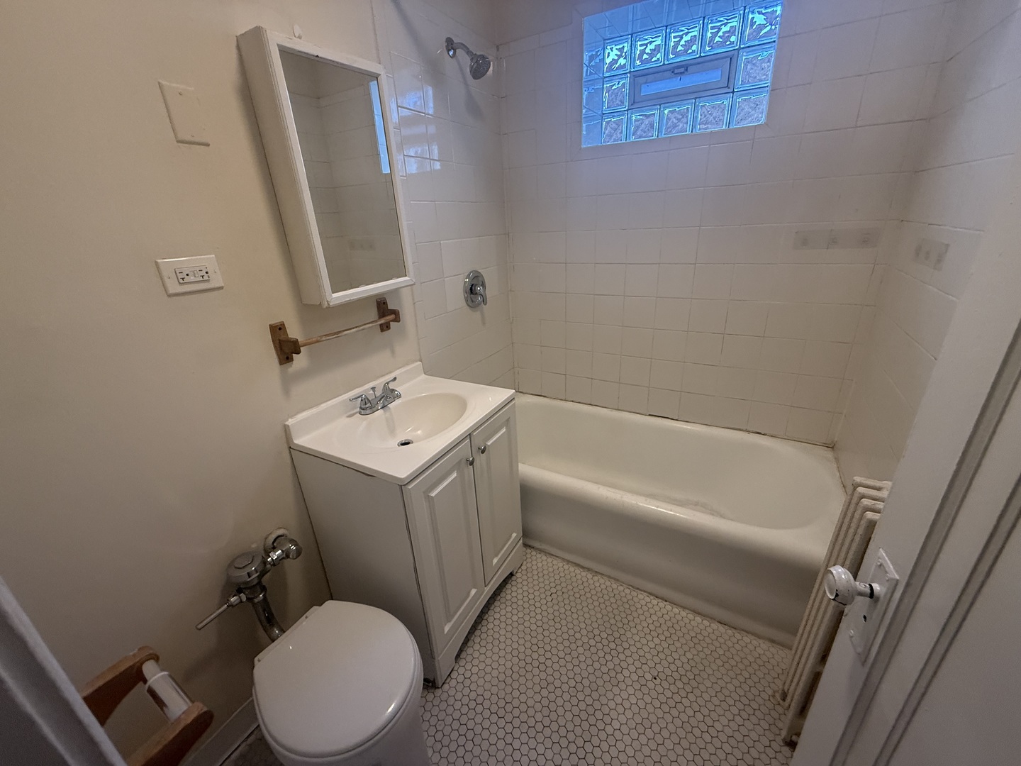 6348 13th Street, Unit A08 Berwyn, IL 60402 - Photo 7 of 7