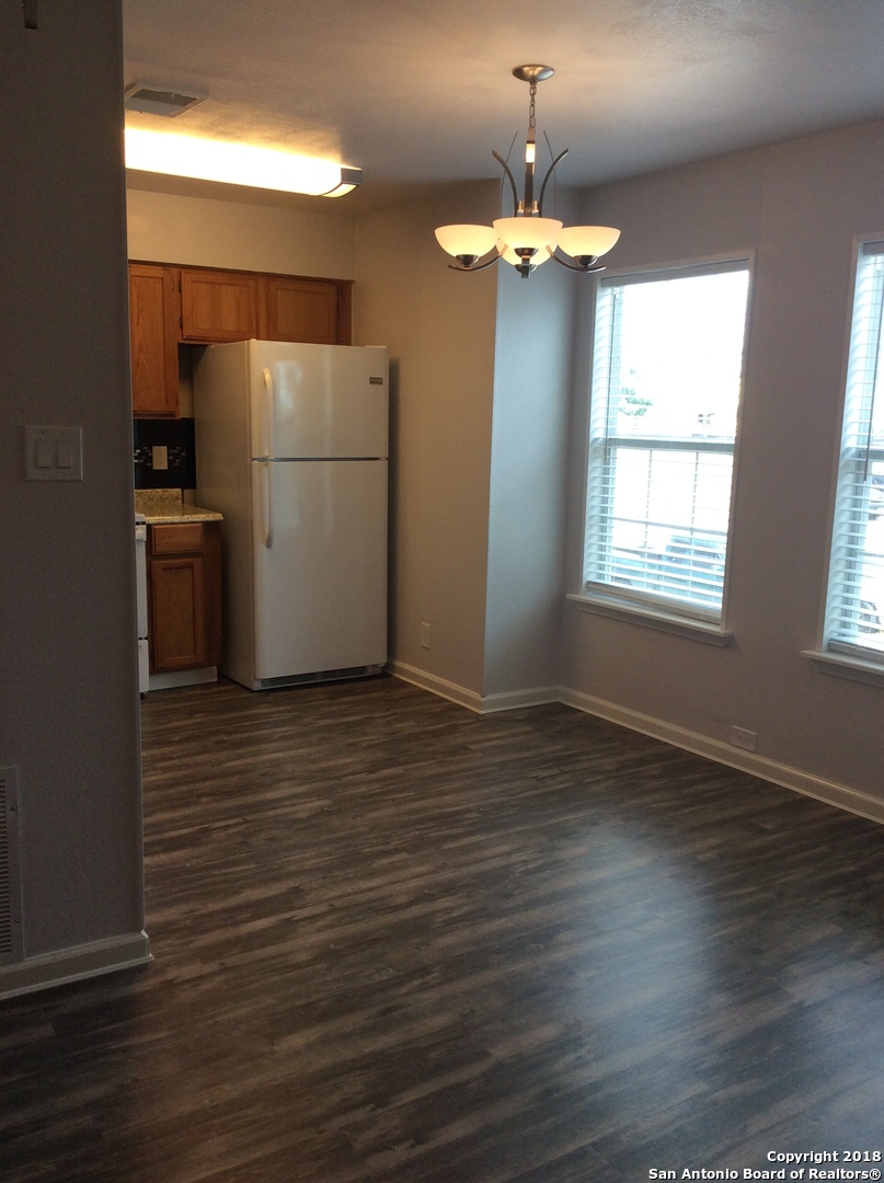 10551 Starcrest Drive, Unit TOP RIGHT SIDE San Antonio, TX 78217 - Photo 2 of 7