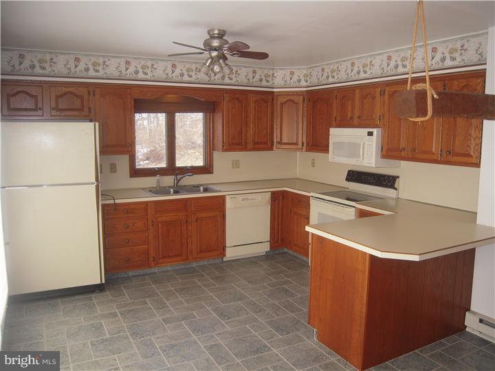 78 Weaver Road Macungie, PA 18062 - Photo 11 of 22 Gallery Image 11