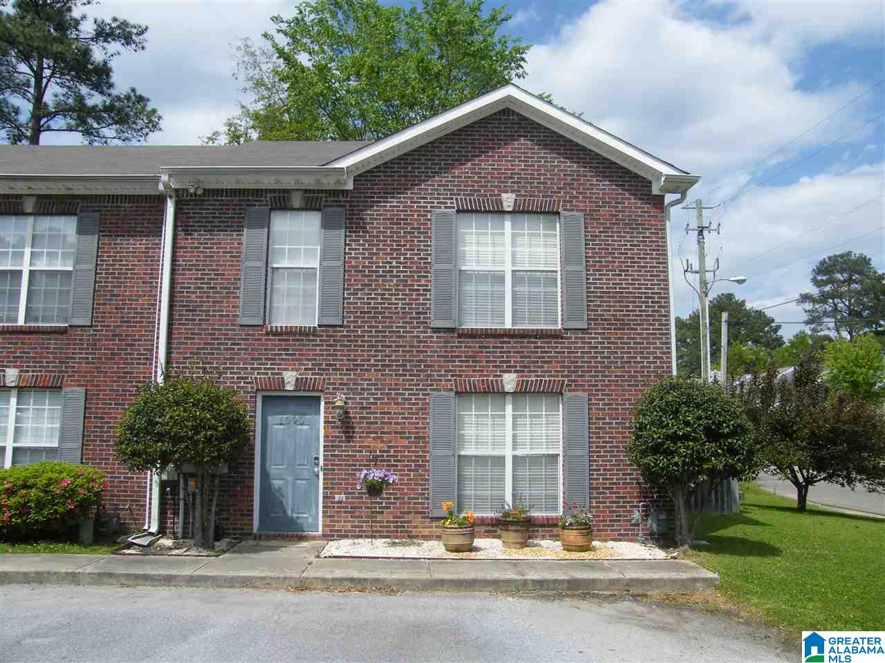 1090 Thompson Road Alabaster, AL 35007 - Photo 1 of 18