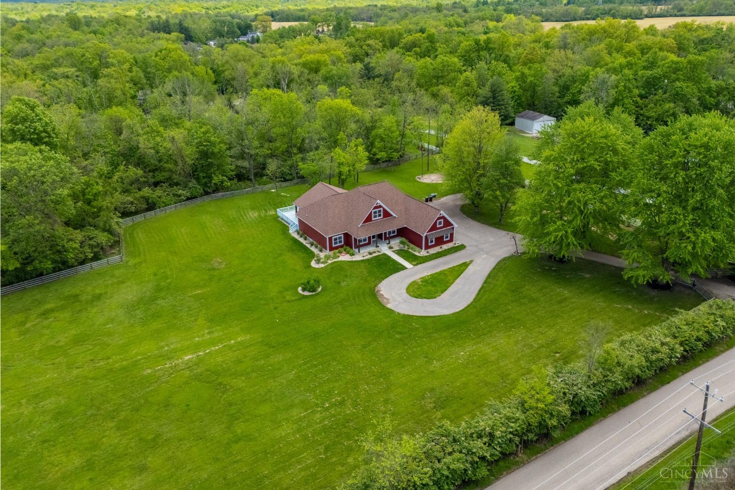 761 Barg Salt Run Road Cincinnati, OH 45245 - Photo 4 of 67 Gallery Image 4