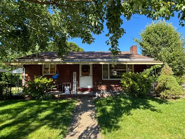 $198,000 | 316 Pine Drive, Aliquippa, PA 15001