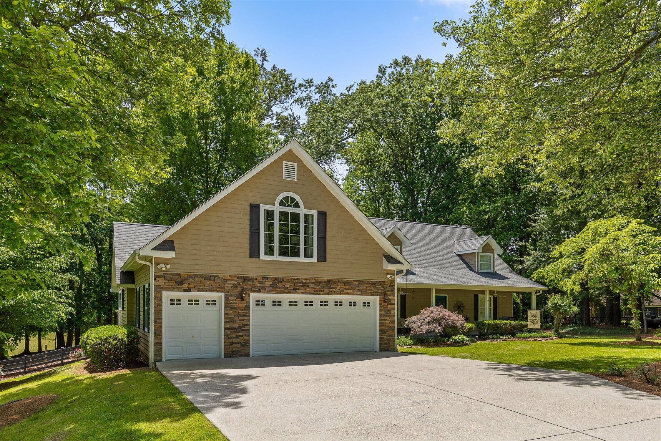 960 Shell Cracker Lane Cohutta, GA 30710 - Photo 2 of 65 2 car garage + workshop