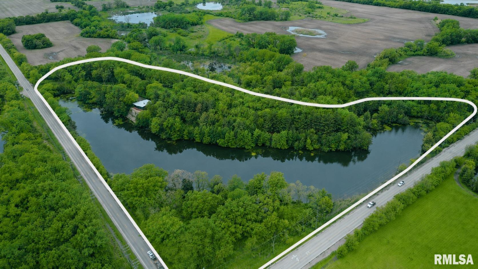 7750 Pine Bluff Road Morris, IL 60450 - Photo 2 of 35