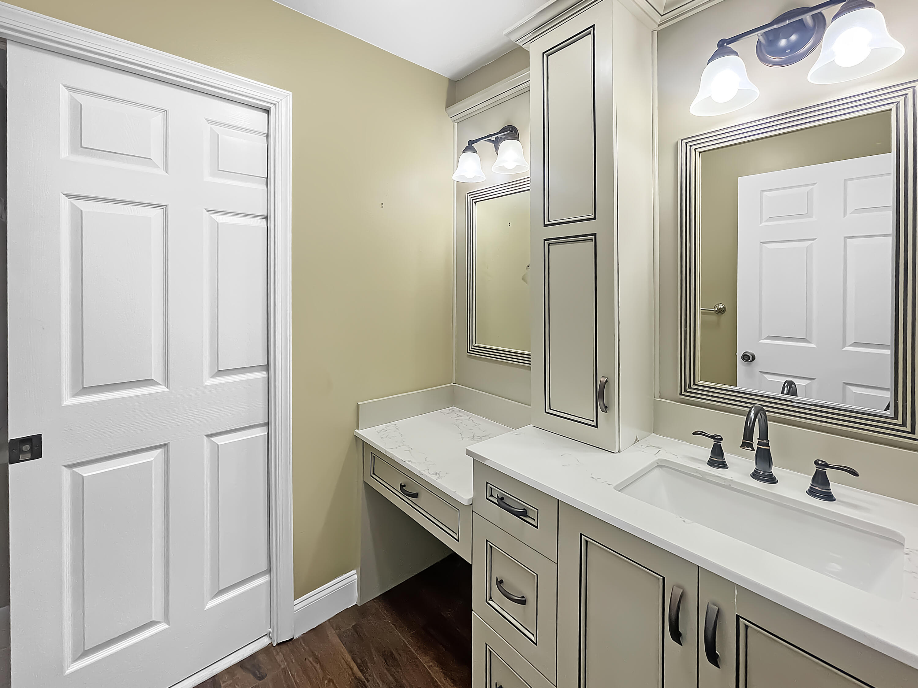 11292 Coral Key Drive Boca Raton, FL 33498 - Photo 36 of 50 Bath 3, Custom w/Shower & Tub Combo
