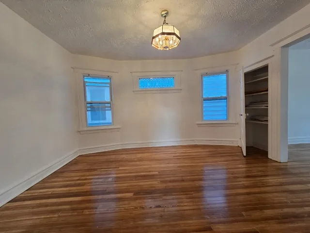 $2,600 | 10 Washington Terrace, East Orange, NJ 07017