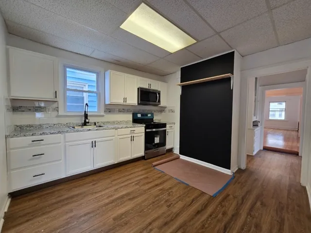 $2,600 | 10 Washington Terrace, East Orange, NJ 07017