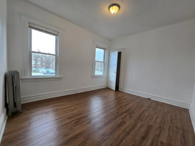 $2,600 | 10 Washington Terrace, East Orange, NJ 07017