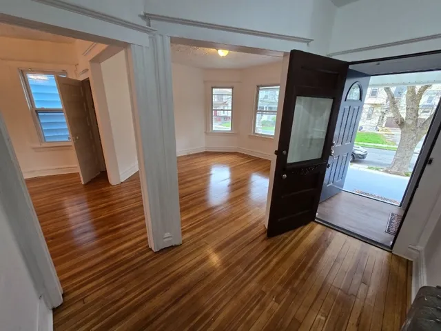 $2,600 | 10 Washington Terrace, East Orange, NJ 07017