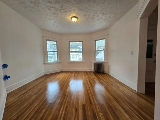 $2,600 | 10 Washington Terrace, East Orange, NJ 07017