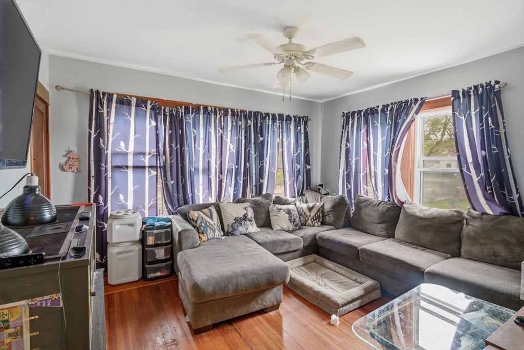 612 Rathbun Street Blackstone, MA 01504 - Photo 24 of 41