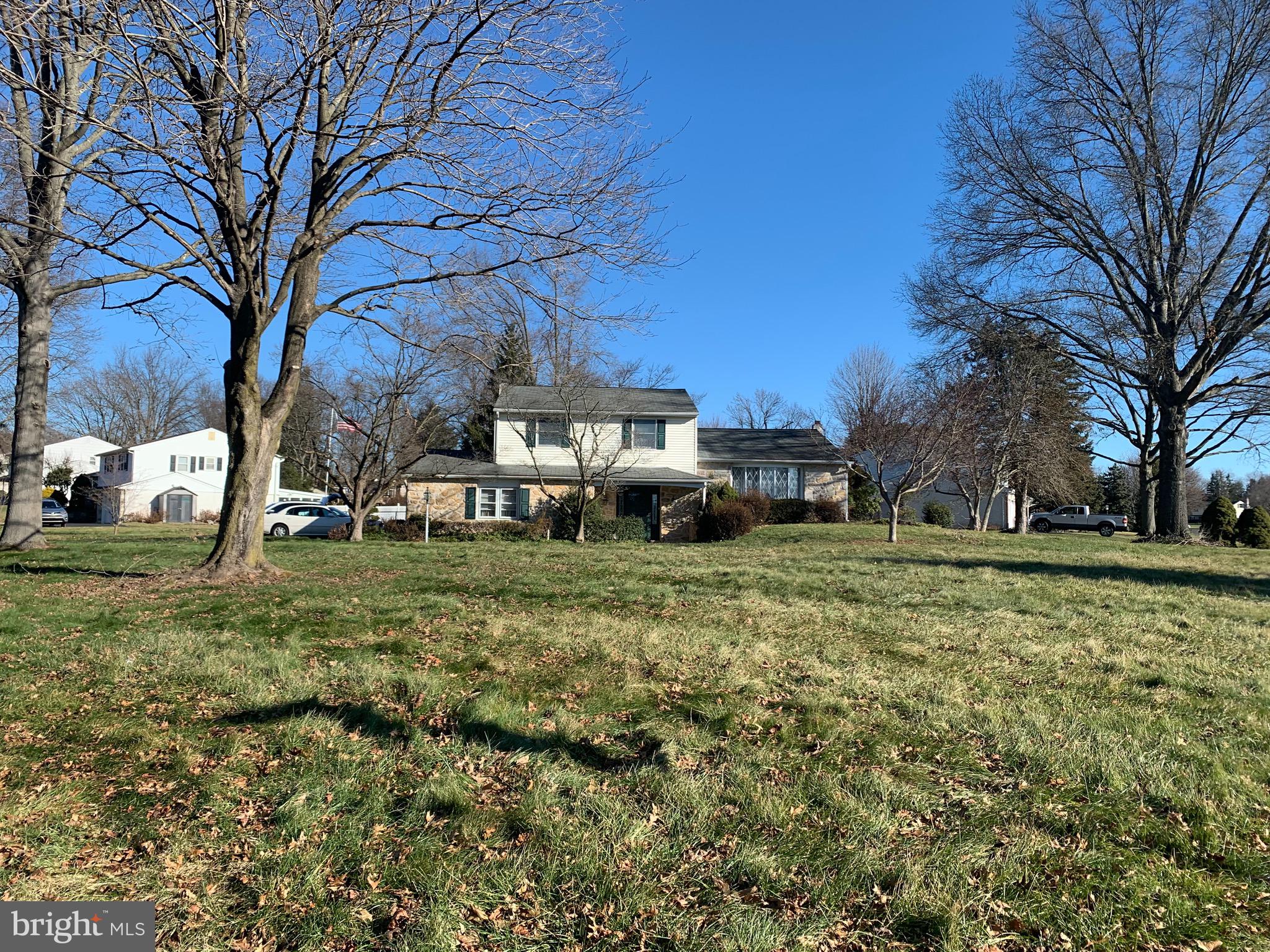 65 Rotterdam Road North Southampton, PA 18966 - Photo 2 of 10