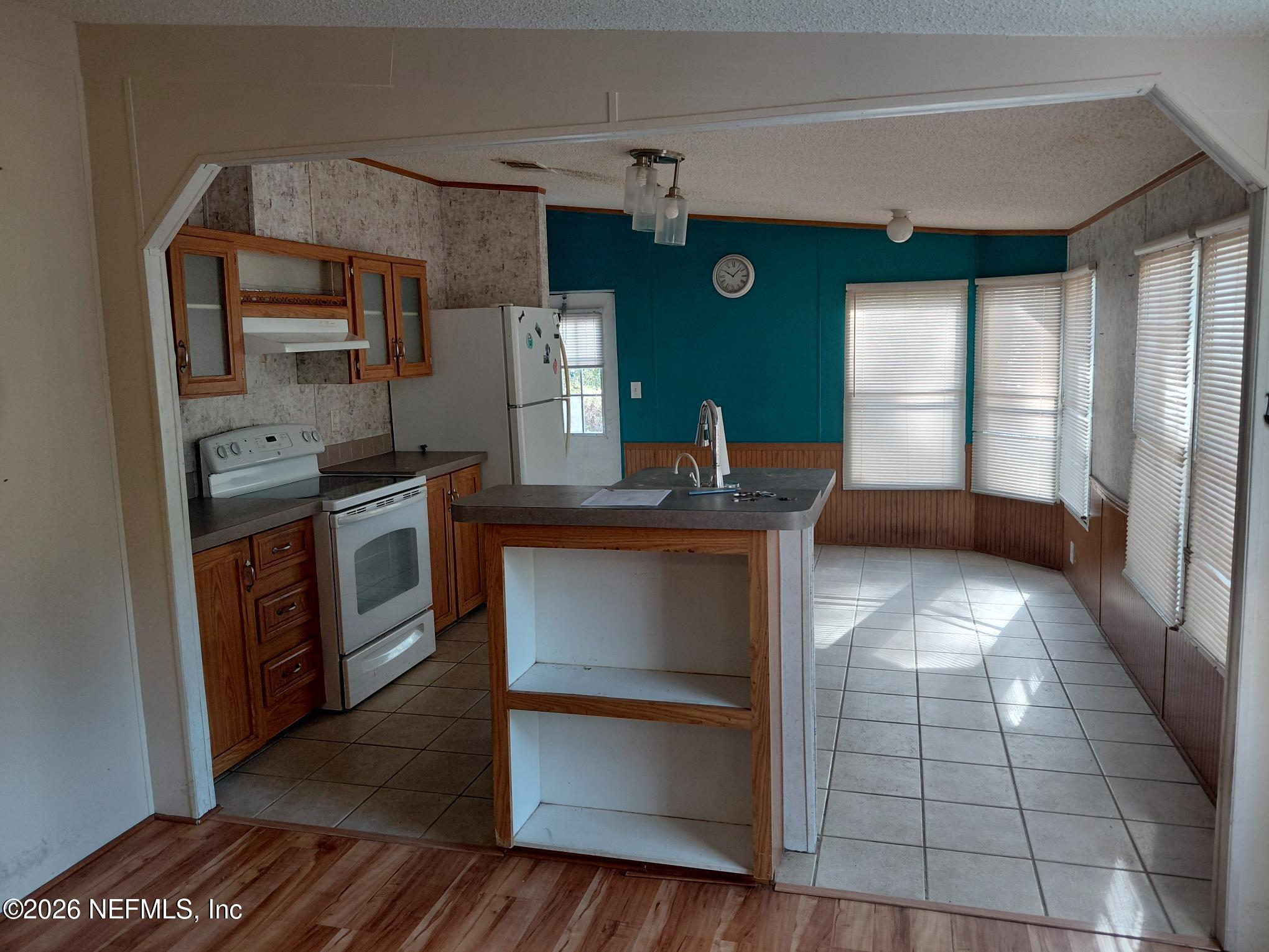 426 Carteret Road Georgetown, FL 32139 - Photo 16 of 27 426 Kitchen