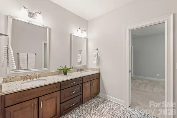 $1,295,000 | 713 Woodcliff Court, Waxhaw, NC 28173